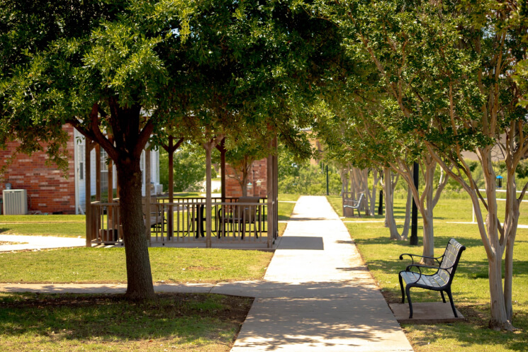 Walking Trails in Assisted Living Facility Wichita Falls TX Walking Trails in Assisted Living Facility Wichita Falls TX